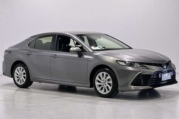 2024 Toyota Camry Ascent AXVH70R
