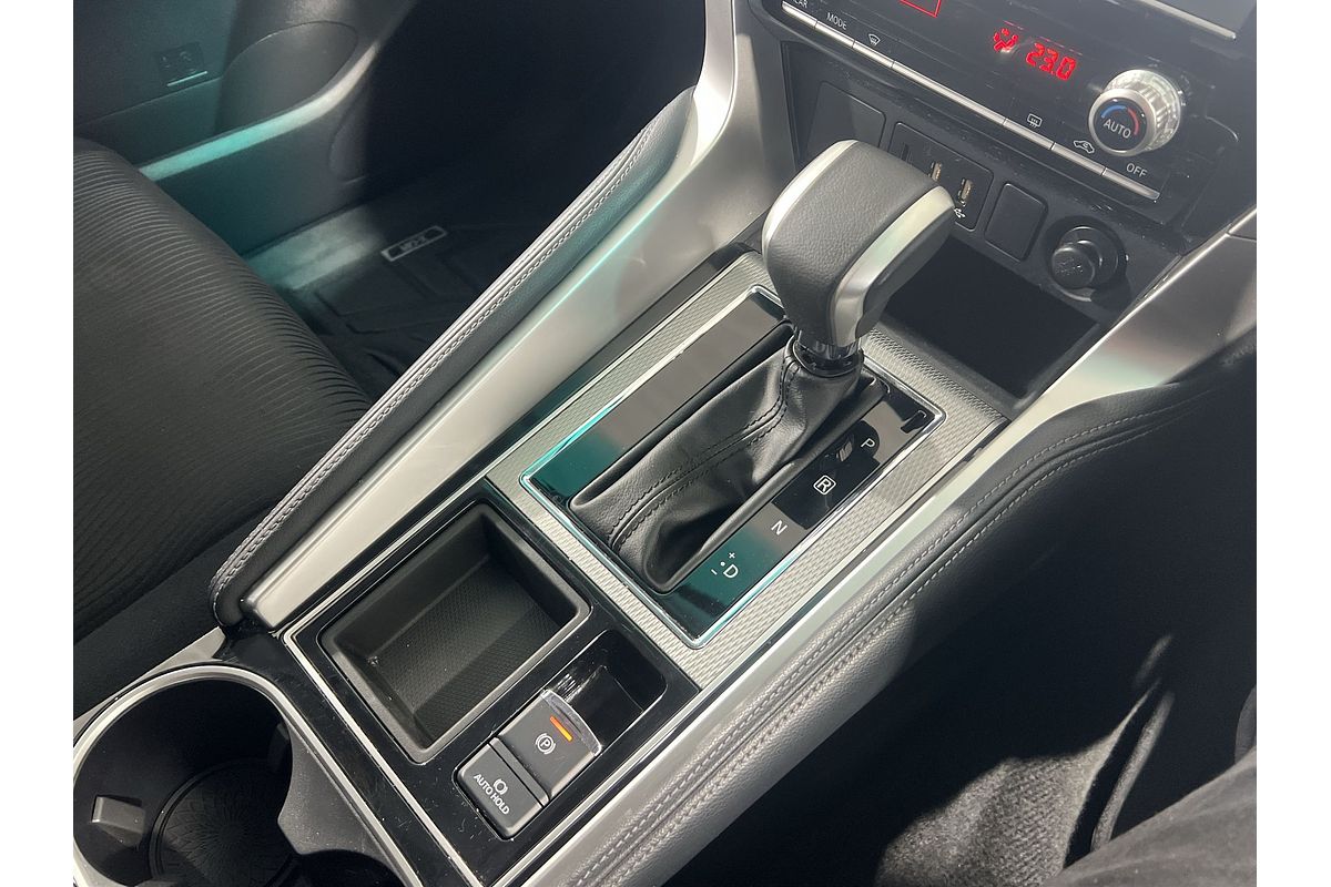 2022 Mitsubishi Pajero Sport GLX QF