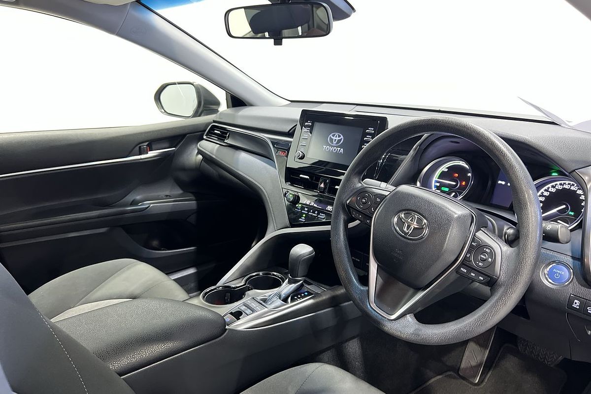2024 Toyota Camry Ascent AXVH70R