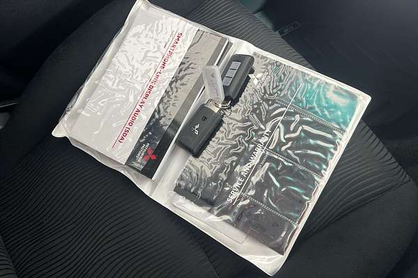 2022 Mitsubishi Pajero Sport GLX QF