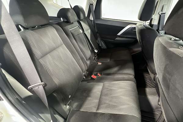 2022 Mitsubishi Pajero Sport GLX QF