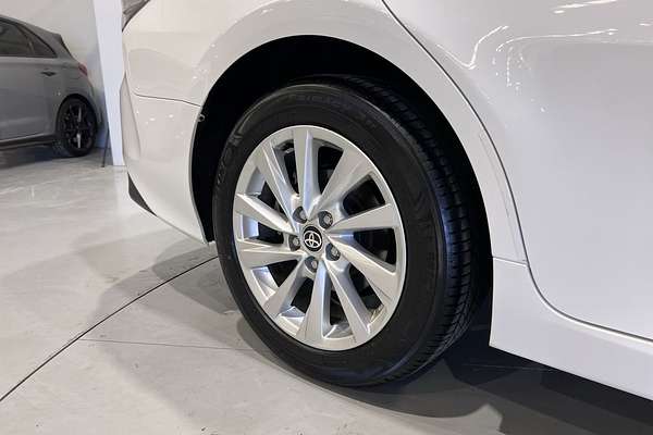 2023 Toyota Camry Ascent AXVH70R
