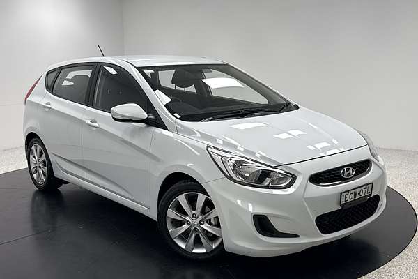 2018 Hyundai Accent Sport RB6