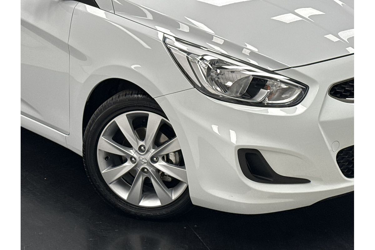 2018 Hyundai Accent Sport RB6