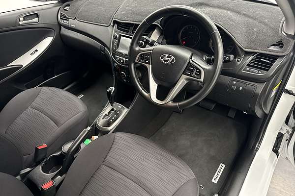 2018 Hyundai Accent Sport RB6
