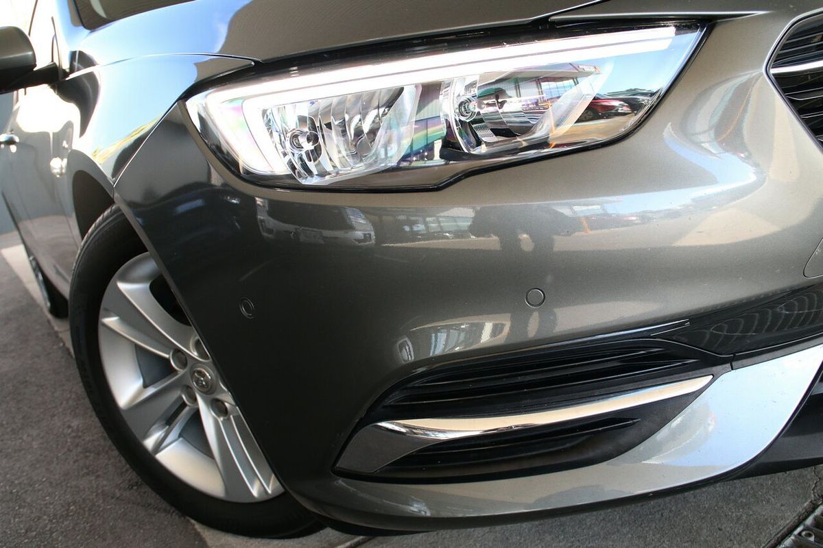 2018 Holden Commodore LT ZB