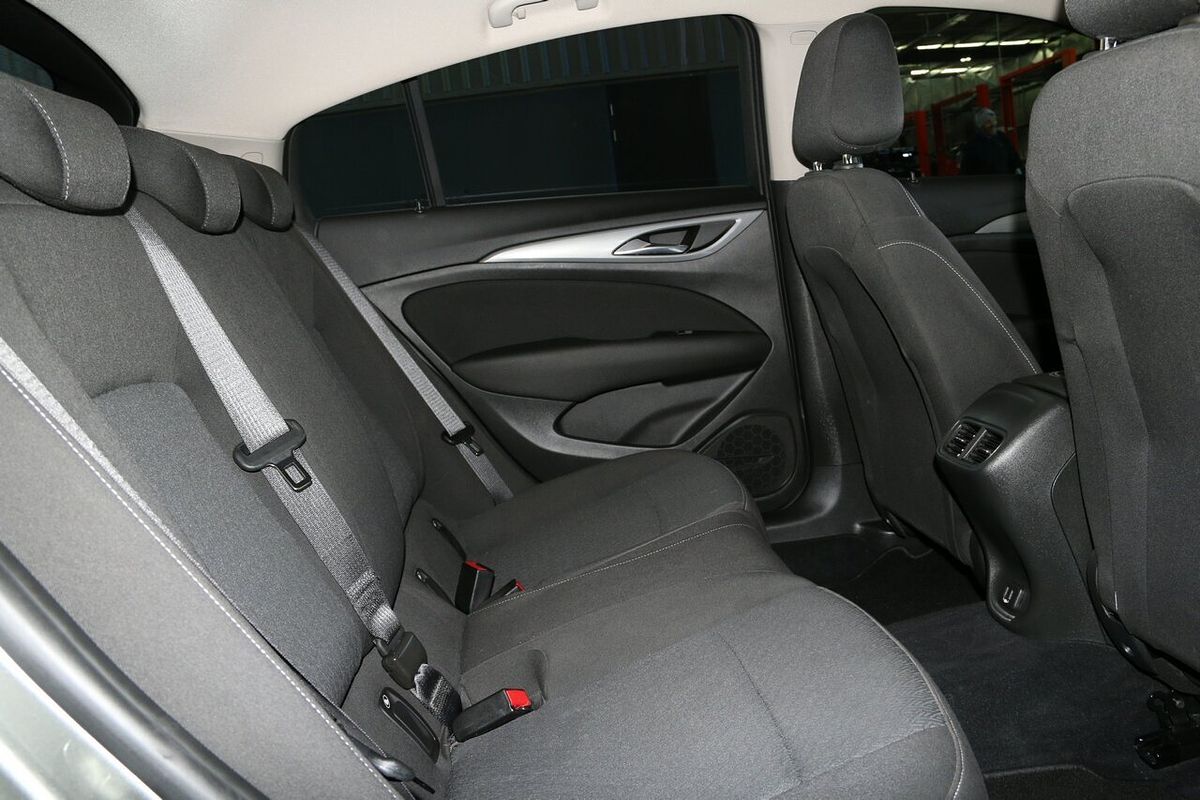 2018 Holden Commodore LT ZB
