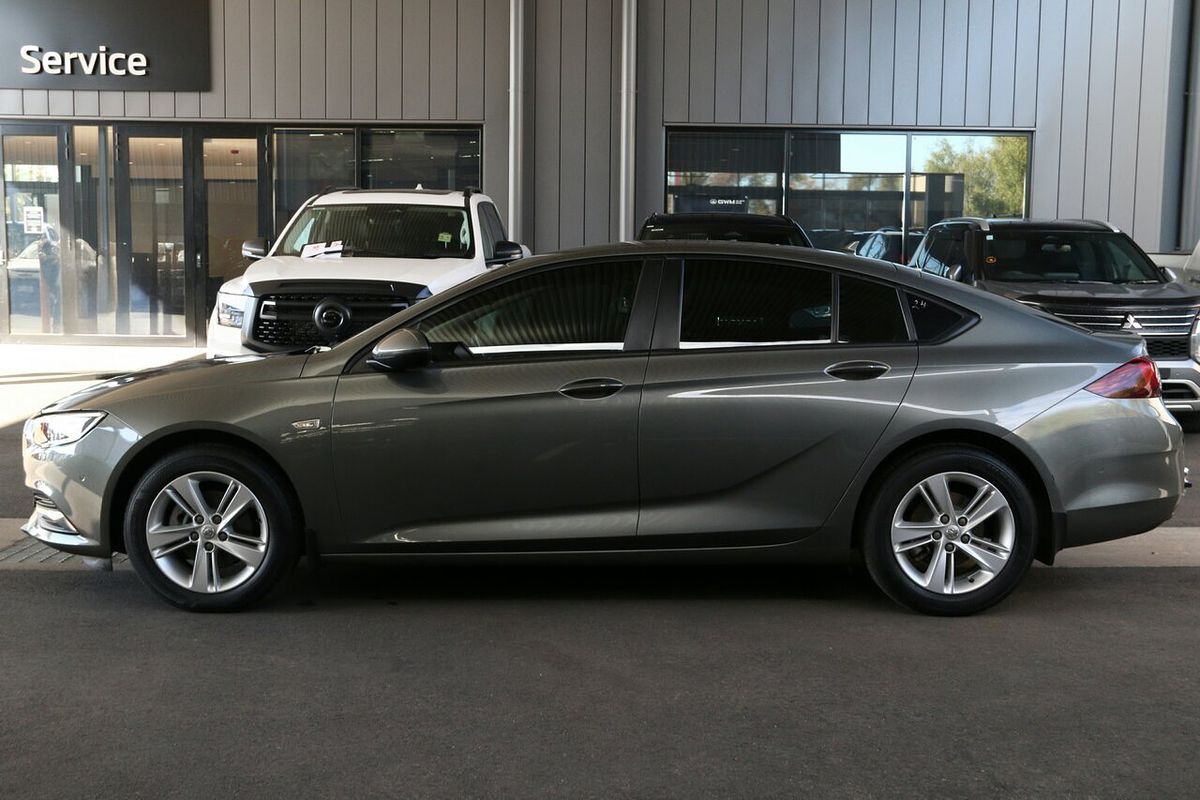 2018 Holden Commodore LT ZB