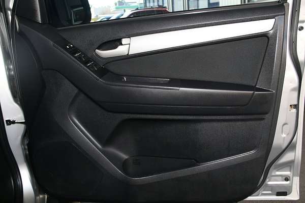 2016 Isuzu MU-X LS-U