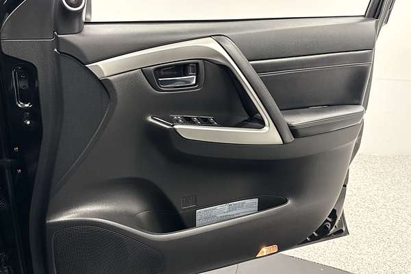 2022 Mitsubishi Pajero Sport Exceed QF