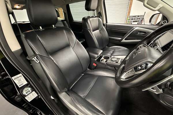2022 Mitsubishi Pajero Sport Exceed QF
