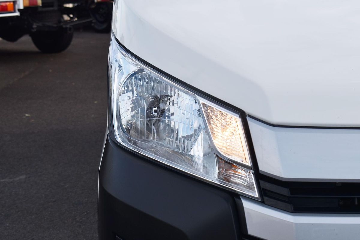 2022 Toyota Hiace GDH300R LWB
