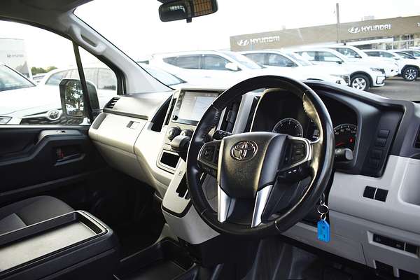 2022 Toyota Hiace GDH300R LWB