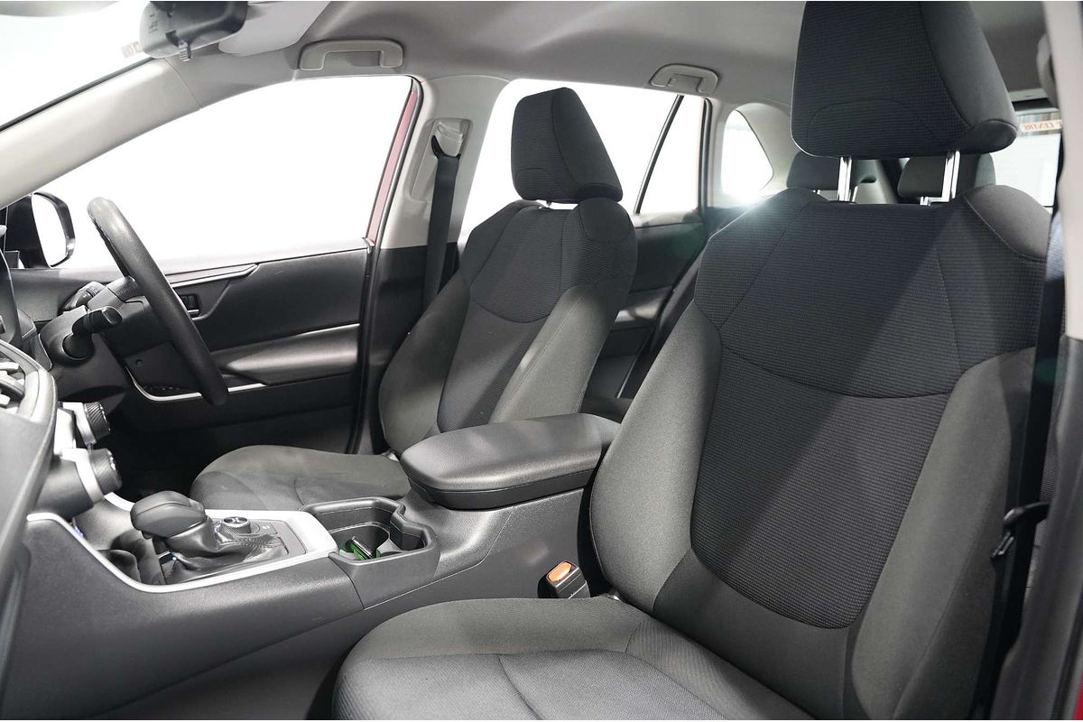 2019 Toyota RAV4 GX AXAH54R