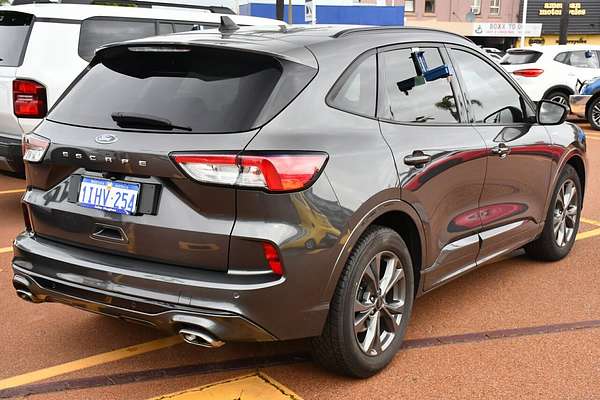 2022 Ford Escape ST-Line ZH