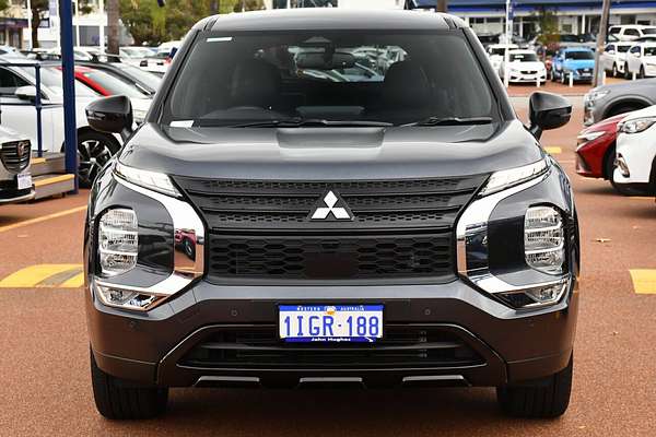 2024 Mitsubishi Outlander Black Edition ZM