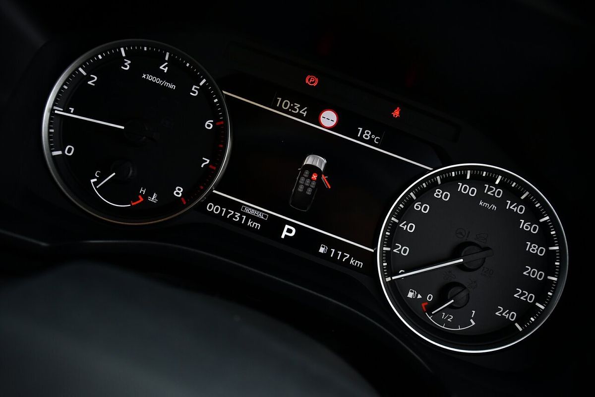 2024 Mitsubishi Outlander Black Edition ZM