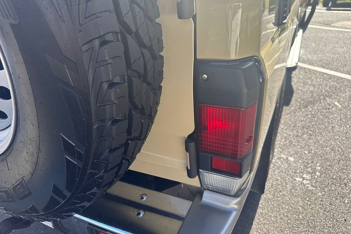 2023 Toyota Landcruiser GXL Troopcarrier VDJ78R