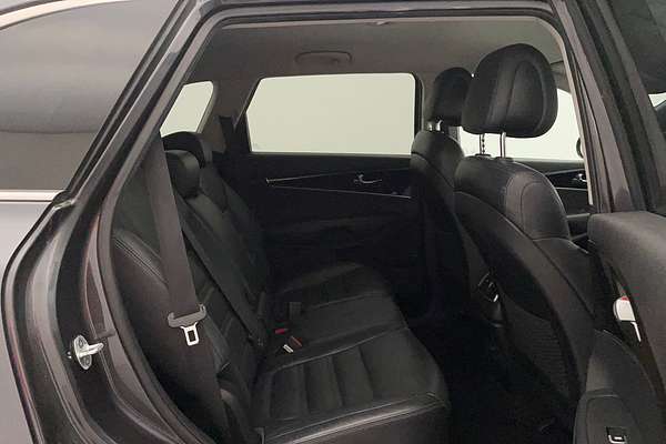 2016 Kia Sorento SLi UM