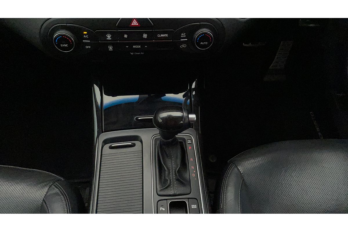 2016 Kia Sorento SLi UM