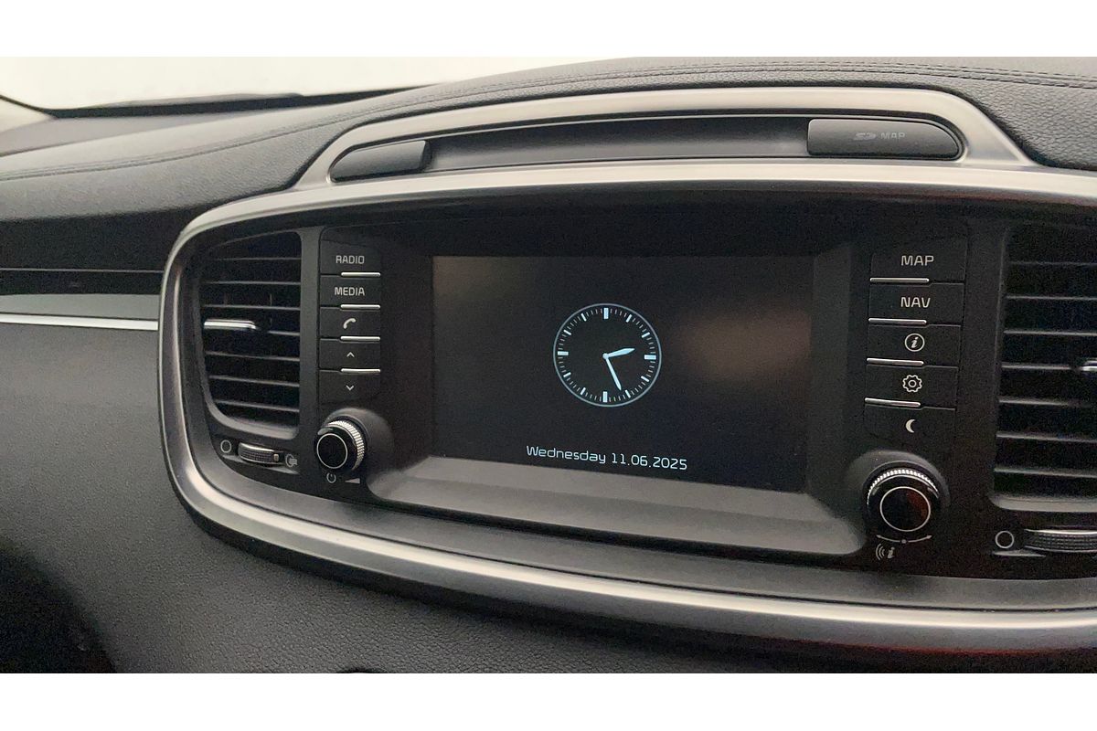 2016 Kia Sorento SLi UM