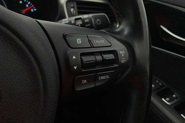2016 Kia Sorento SLi UM