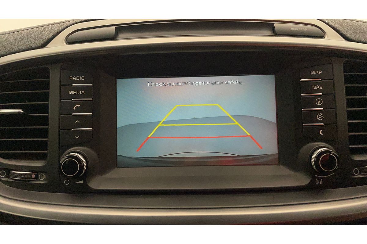 2016 Kia Sorento SLi UM