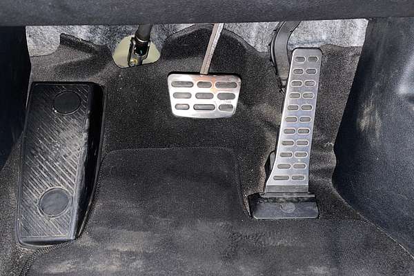 2016 Kia Sorento SLi UM