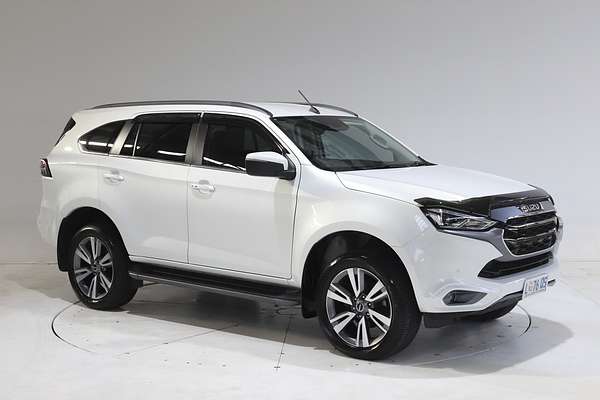 2023 Isuzu MU-X LS-T