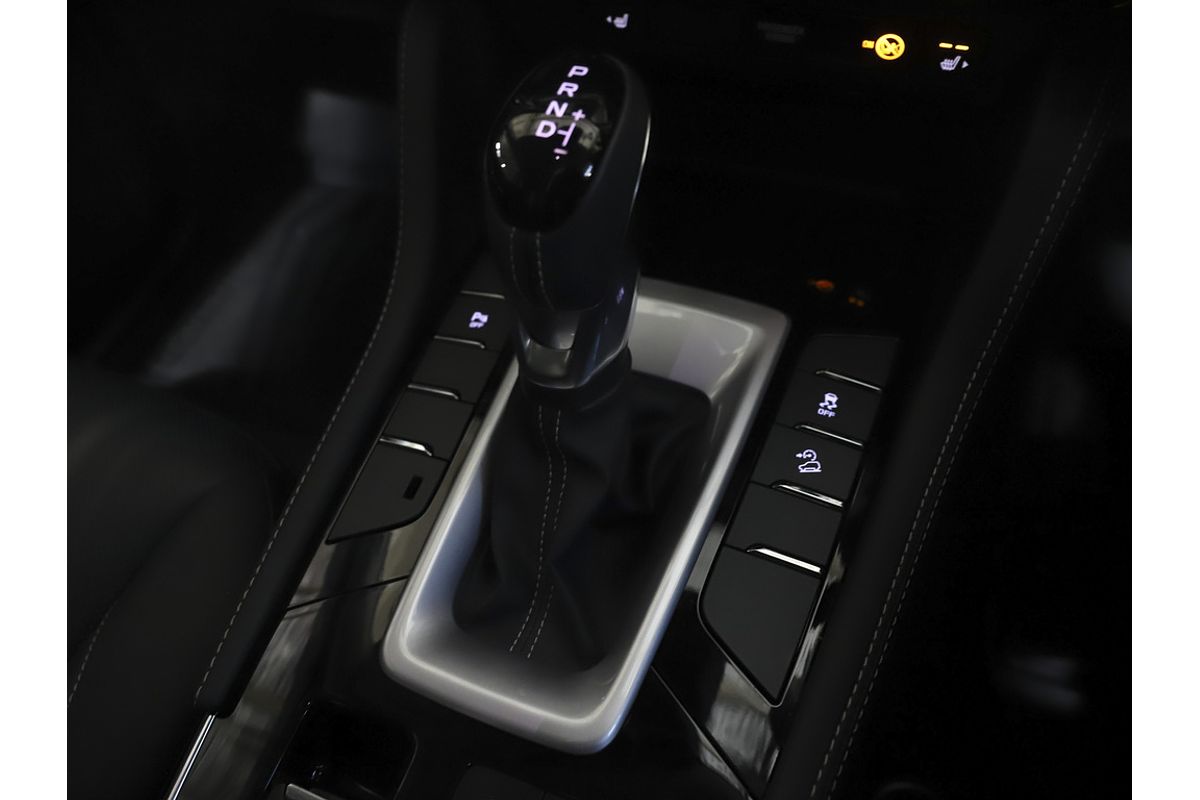 2023 Isuzu MU-X LS-T
