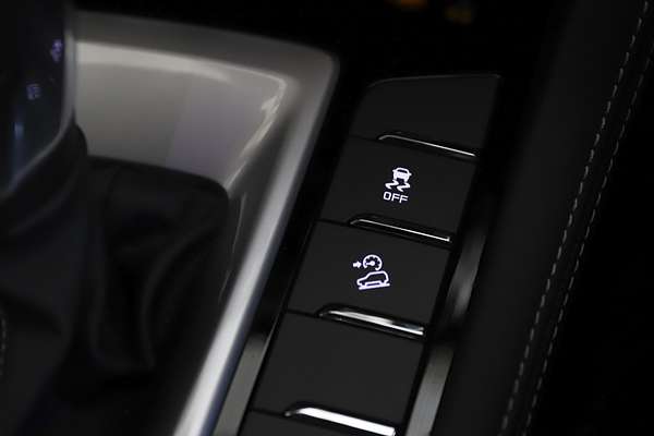 2023 Isuzu MU-X LS-T