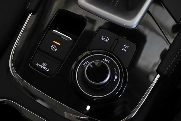 2023 Isuzu MU-X LS-T