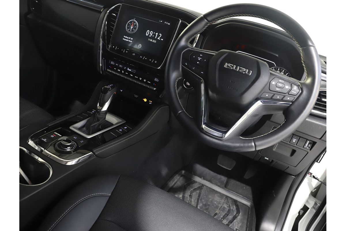 2023 Isuzu MU-X LS-T
