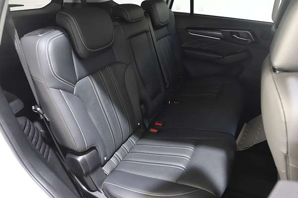 2023 Isuzu MU-X LS-T