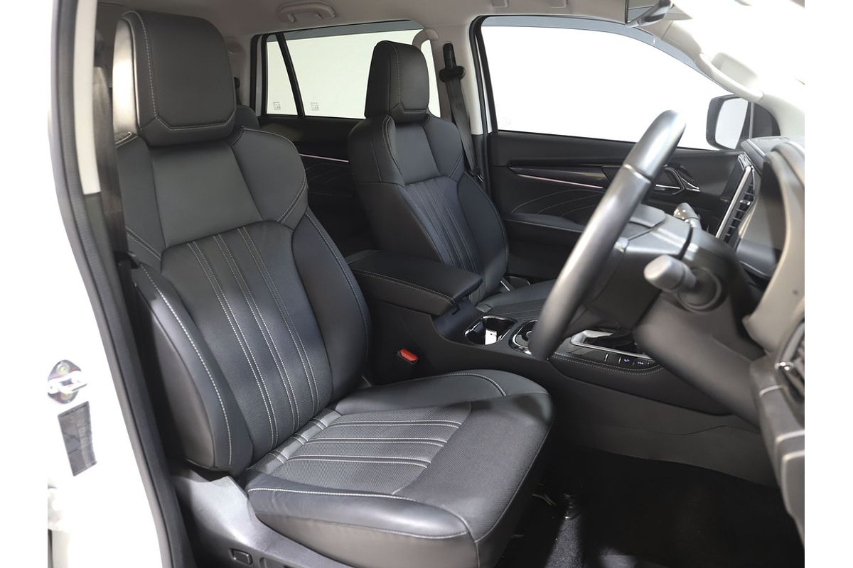 2023 Isuzu MU-X LS-T