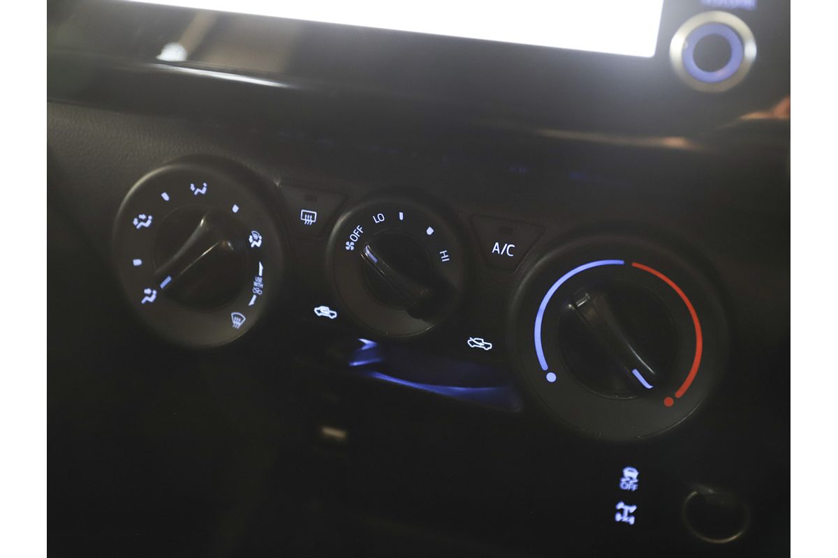 2021 Toyota Hilux SR GUN126R 4X4