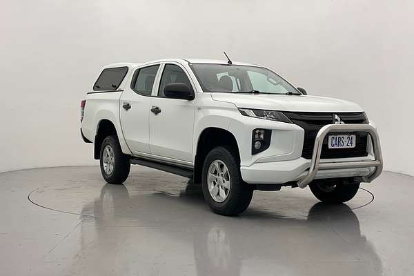 2019 Mitsubishi Triton GLX MR 4X4