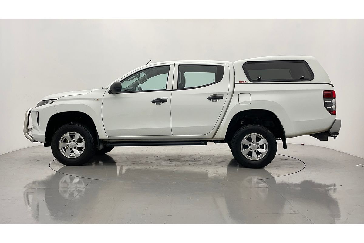 2019 Mitsubishi Triton GLX MR 4X4