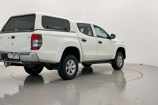2019 Mitsubishi Triton GLX MR 4X4