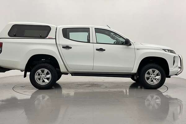 2019 Mitsubishi Triton GLX MR 4X4