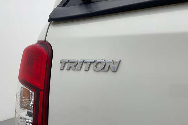 2019 Mitsubishi Triton GLX MR 4X4
