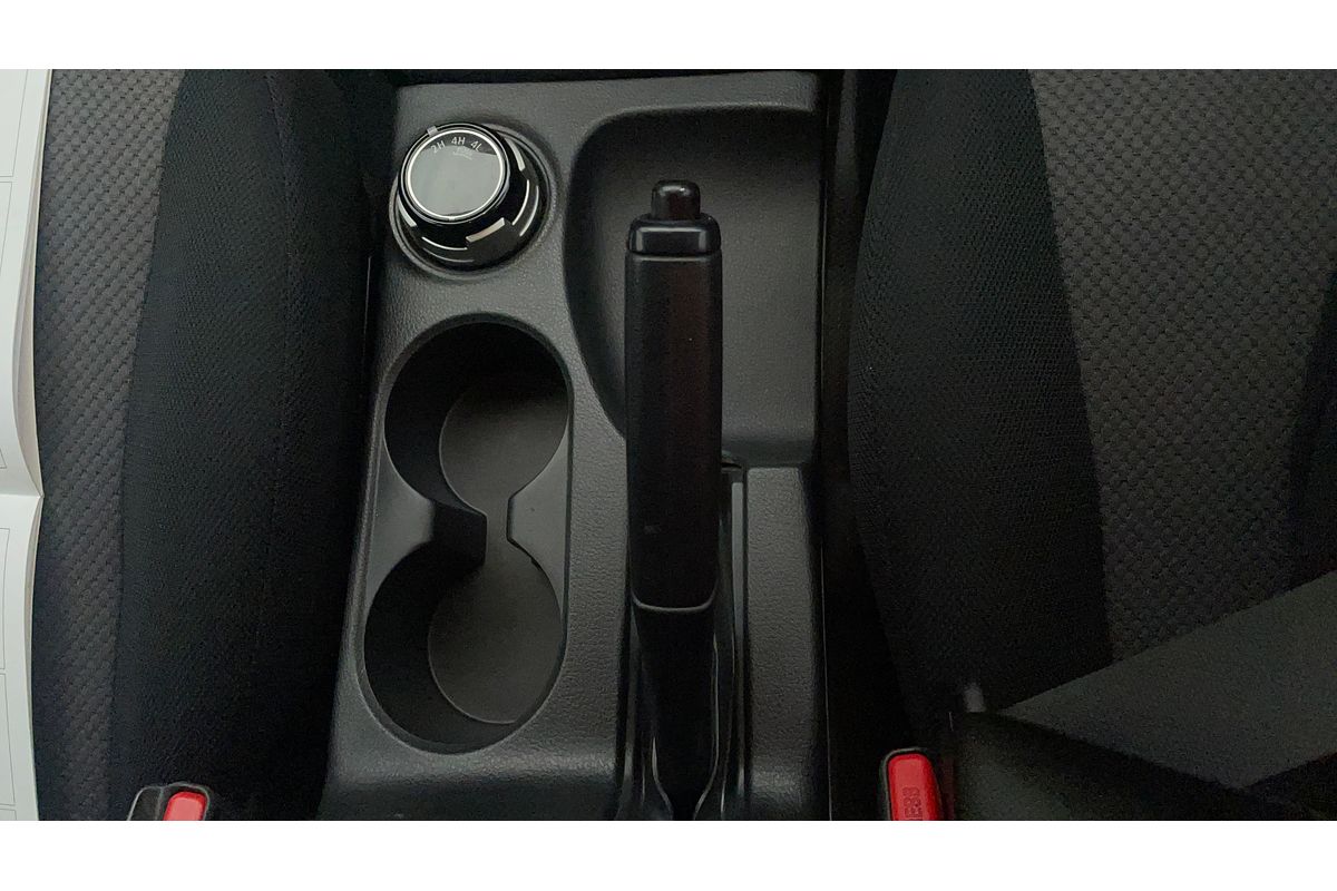 2019 Mitsubishi Triton GLX MR 4X4