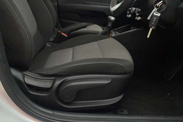 2022 Kia Stonic S YB