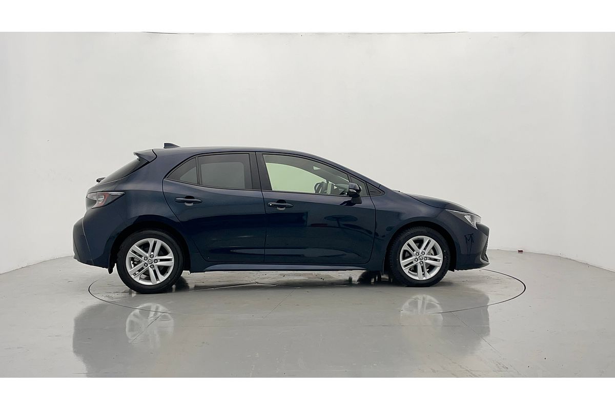 2020 Toyota Corolla SX MZEA12R