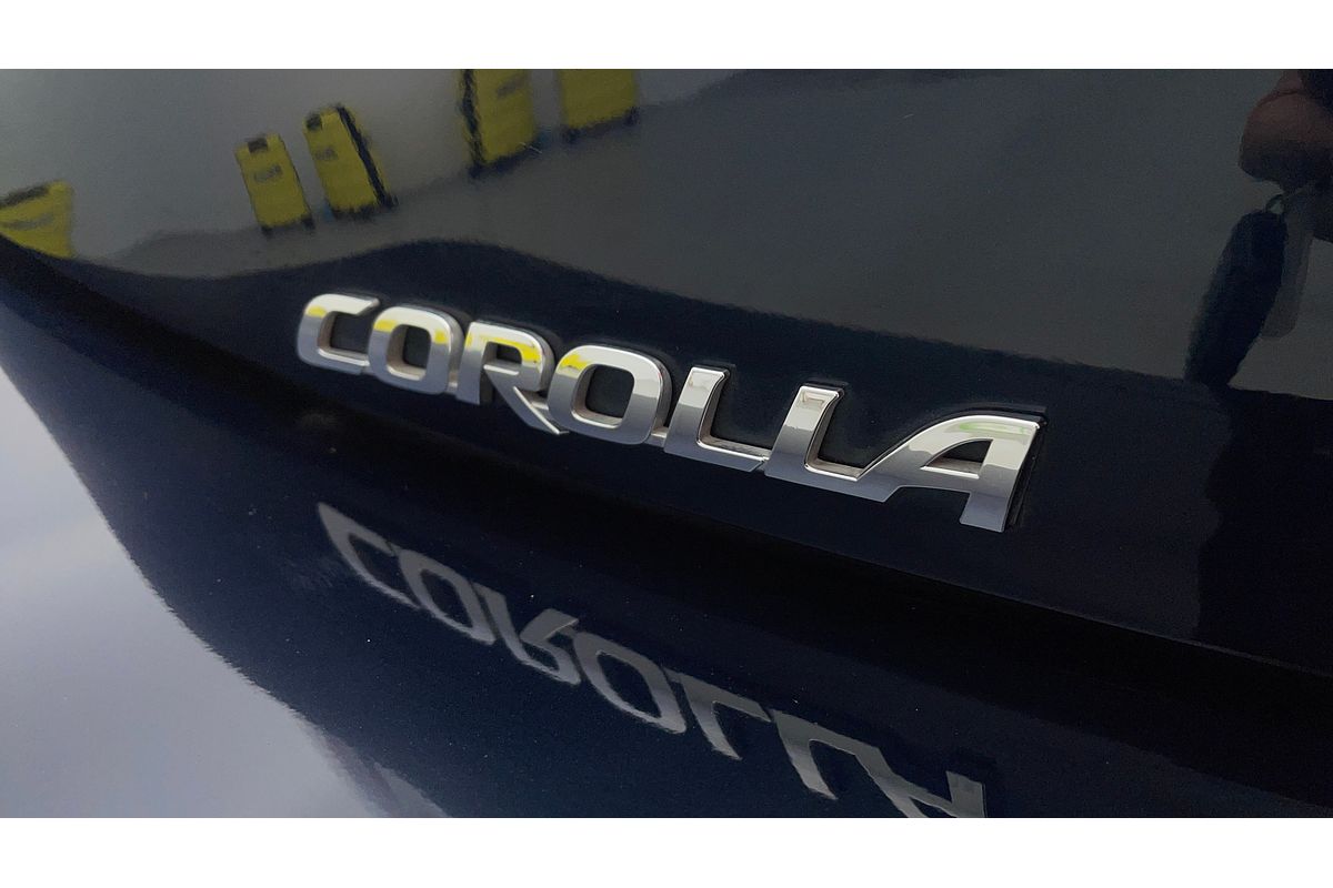 2020 Toyota Corolla SX MZEA12R