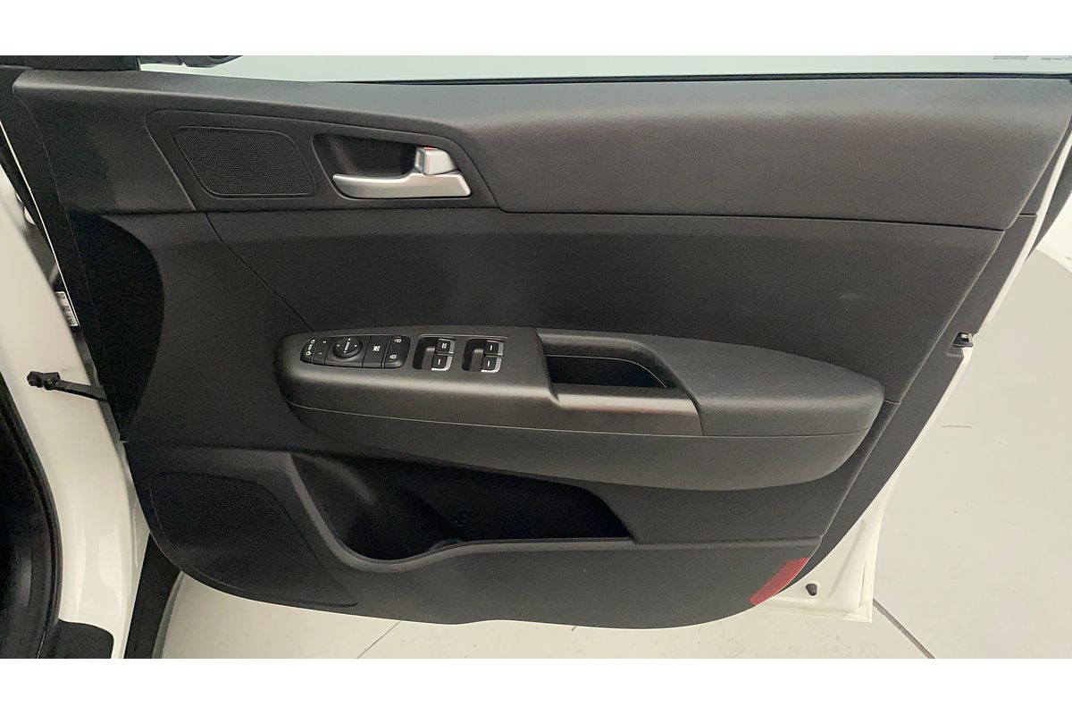 2020 Kia Sportage S QL