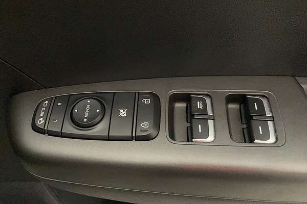 2020 Kia Sportage S QL