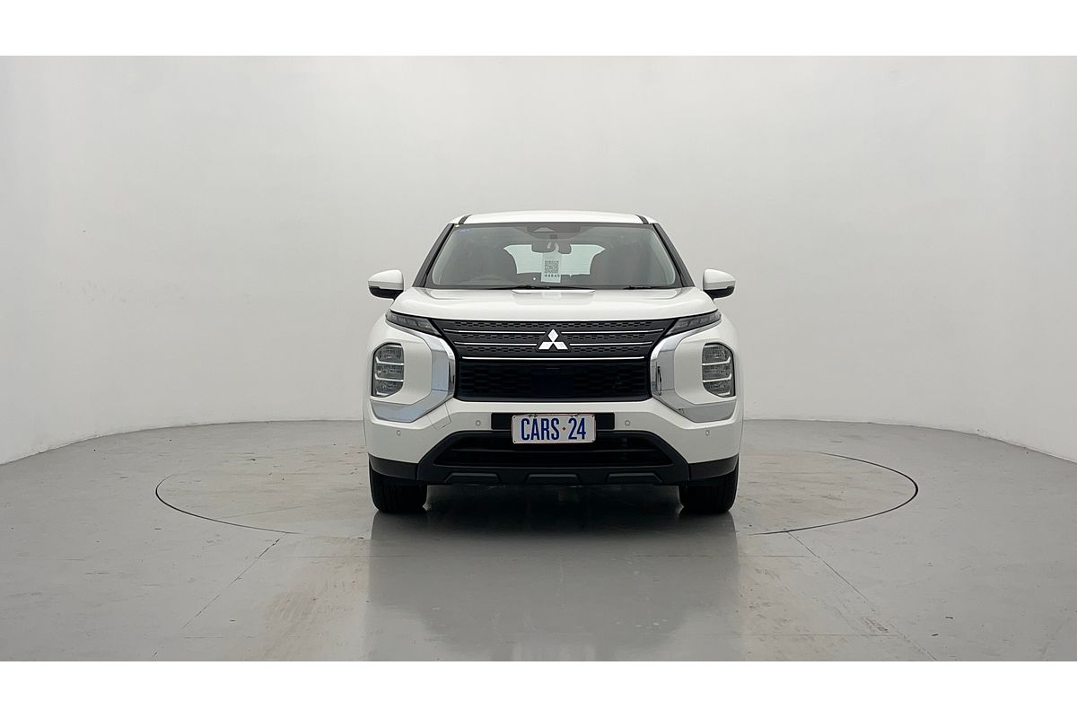 2023 Mitsubishi Outlander ES ZM