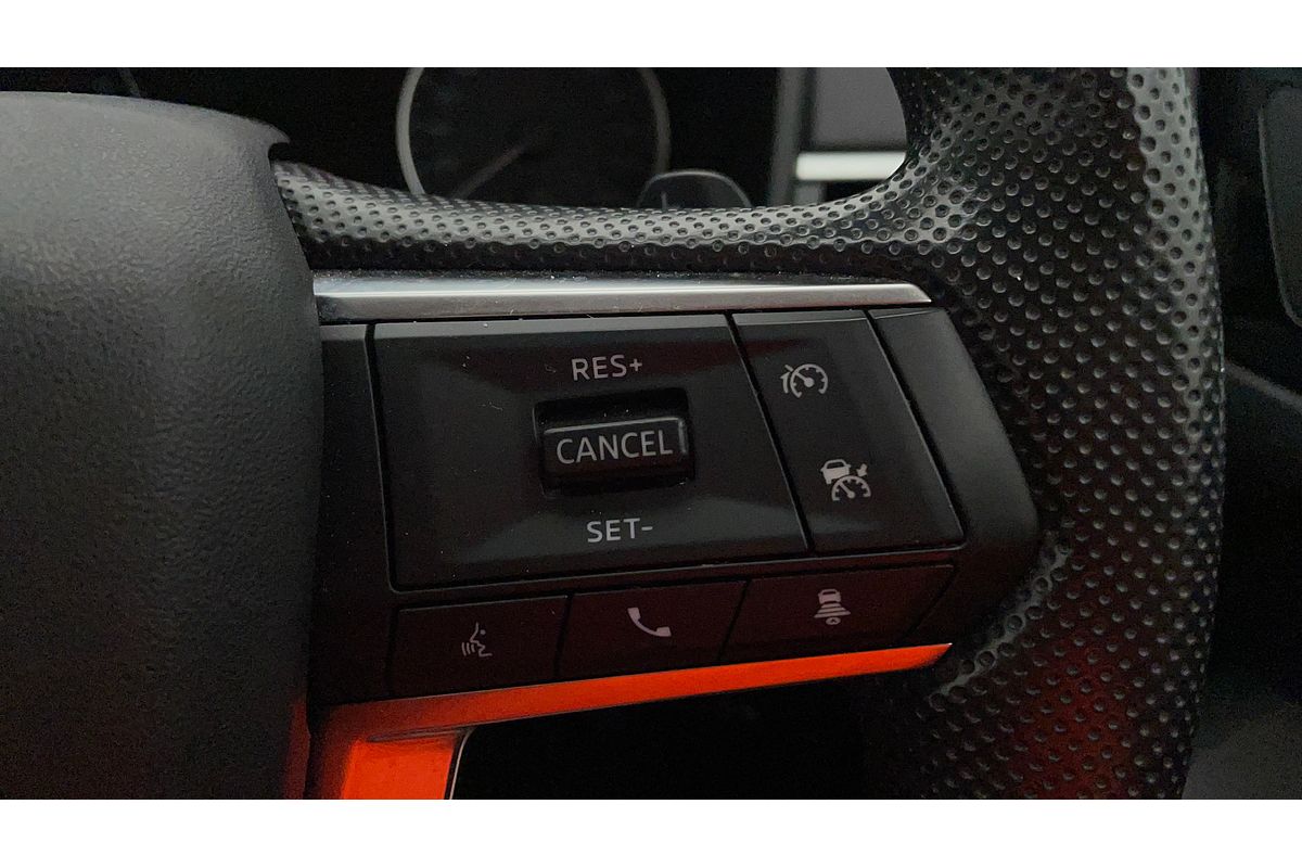 2023 Mitsubishi Outlander ES ZM