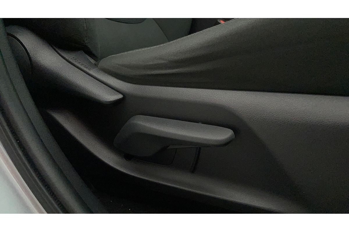 2020 Toyota RAV4 GX AXAH52R